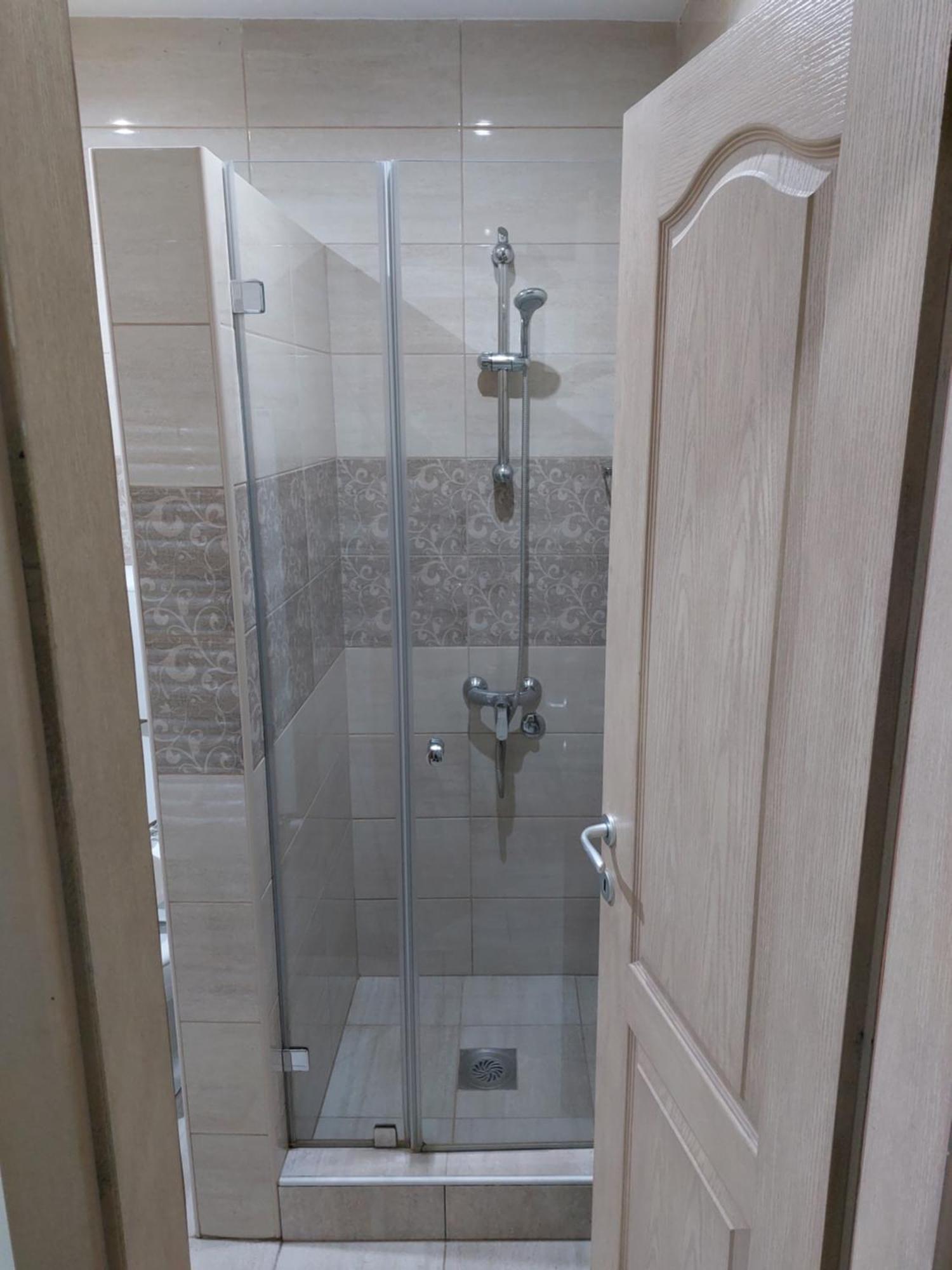 Apartmani Radulovic Vrnjačka Banja Oda fotoğraf