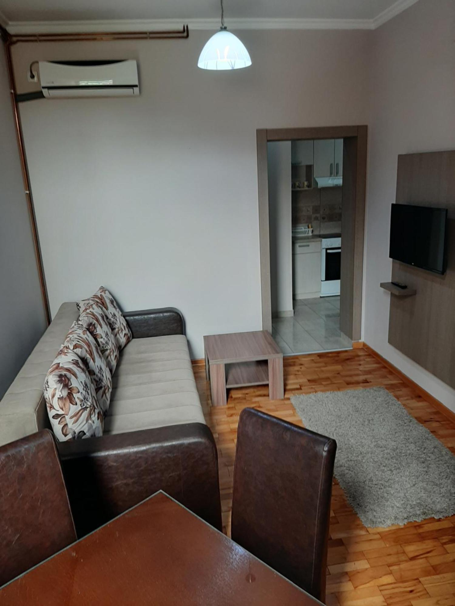 Apartmani Radulovic Vrnjačka Banja Oda fotoğraf