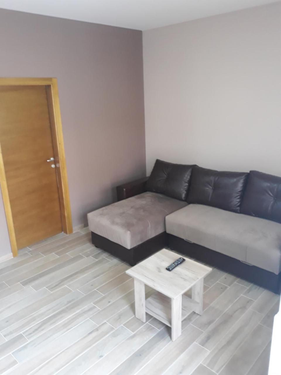Apartmani Radulovic Vrnjačka Banja Dış mekan fotoğraf